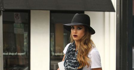 "Mroczona" Jessica Alba!