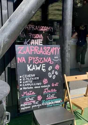 Strefa gastronomiczna na terenie Orientarium ZOO Łódź