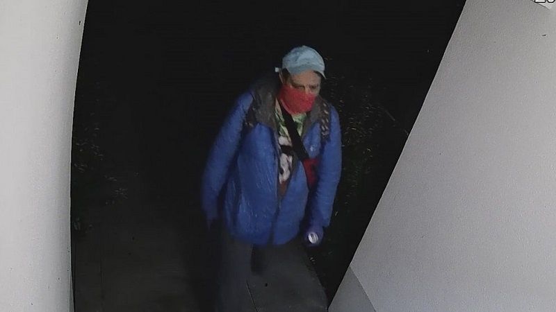 Policja publikuje wizerunek mężczyzny do sprawy kradzieży dwóch rowerów