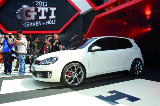 Volkswagen GTI Concept White