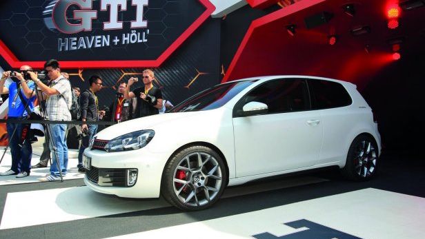 Volkswagen GTI Concept White