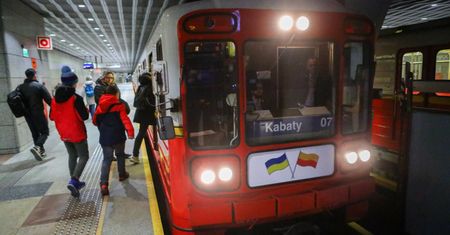 Skandal w Ukrainie. Ukradli miliony na transporcie wagonów z Warszawy