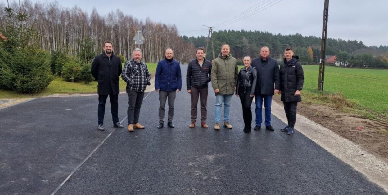 Gmina Jeżewo: Droga w Buczku i Skrzynkach jest jak nowa