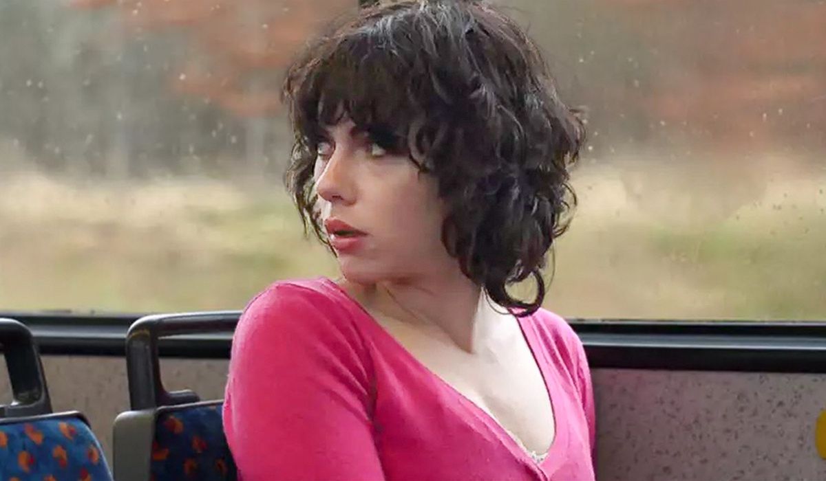 Scarlett Johansson w filmie "Pod skórą"