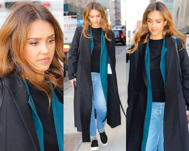 #TRENDY: Jessica Alba w długim płaszczu