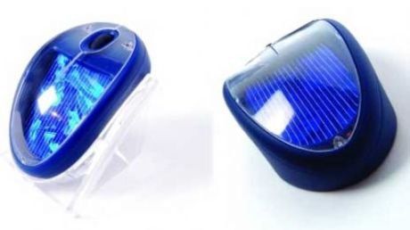 Niebieska myszka. Na baterie słoneczne. 1