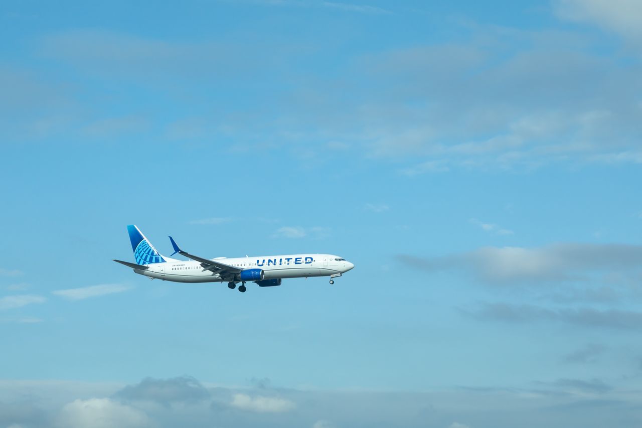 Near-miss in Phoenix skies triggers FAA investigation