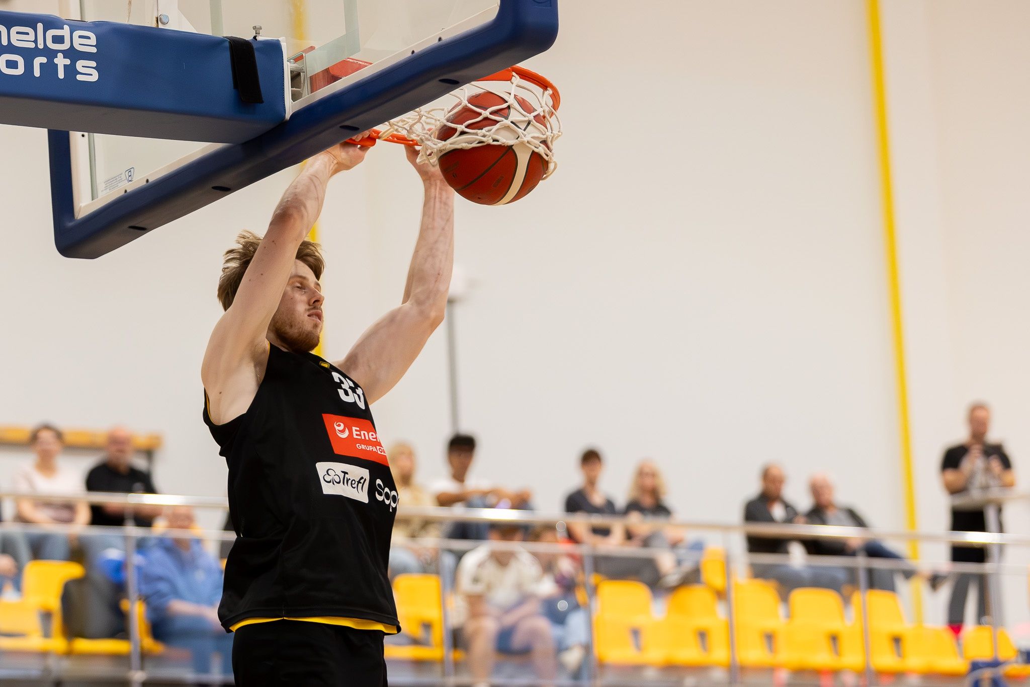 Twarde Pierniki - Trefl Sopot