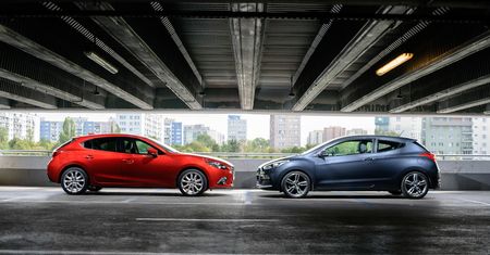 Hyundai i30 Turbo 1.6T vs Mazda 3 2.0 Skyactiv-G - silnik doładowany czy wolnossący?