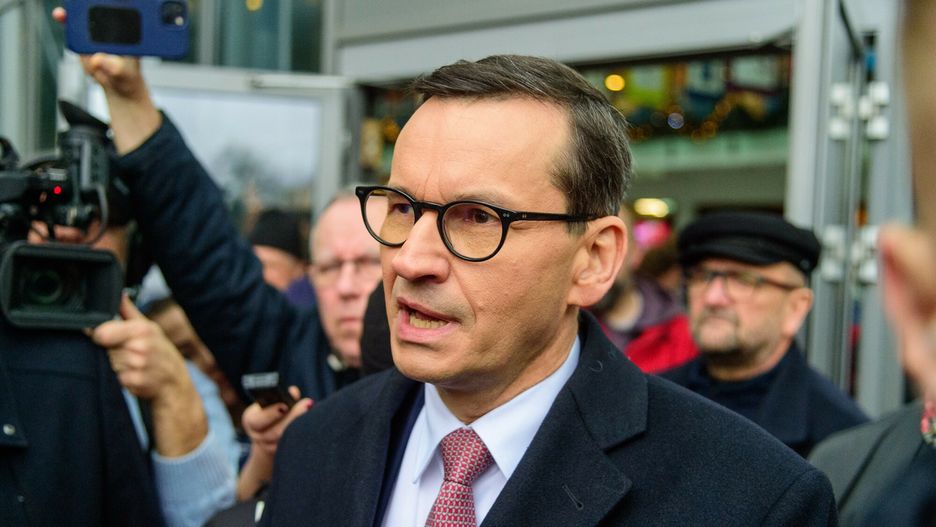 Były premier Mateusz Morawiecki w siedzibie TVP