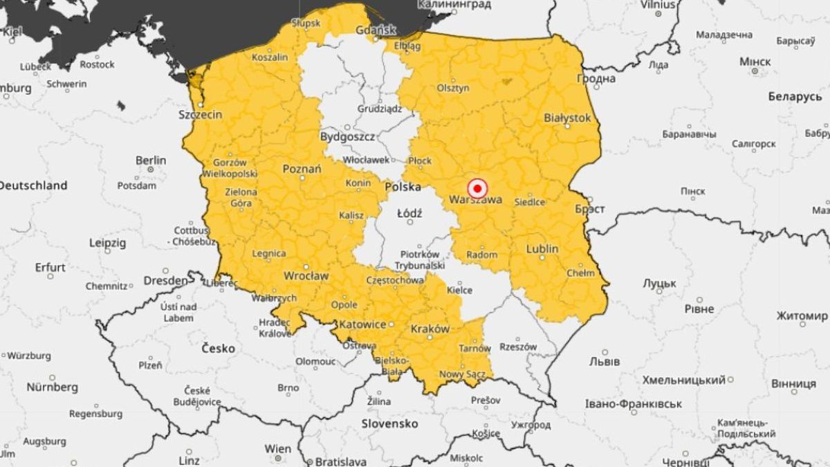 Burze i silny wiatr prognozowany w Polsce