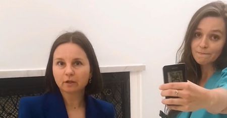 Polakom sugerują 17 st. C. Jachira pokazała temperaturę w Sejmie