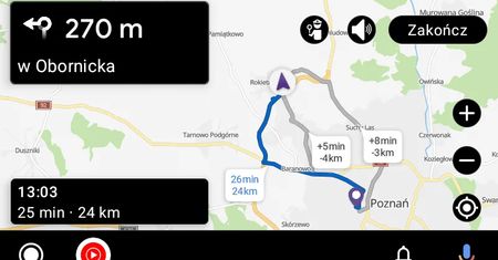 Android Auto obsługuje Nawigację Play. Można zgłaszać radary i kontrole