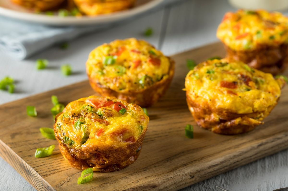 Zamiast na patelnię, wlewam do foremek. Mąż zjada niemal całą blaszkę