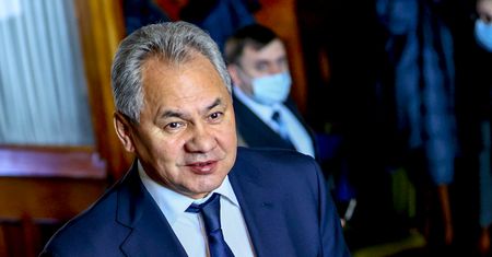 Pracował z Szojgu. Mówi wprost, co trzyma go przy Putinie