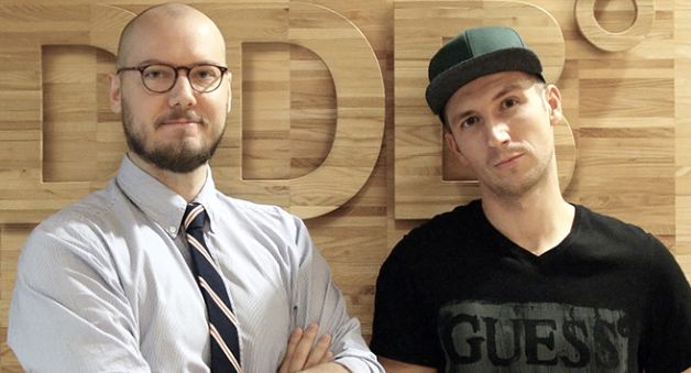 Michał Sęk i Tomasz Bujok: z JWT do DDB Warszawa