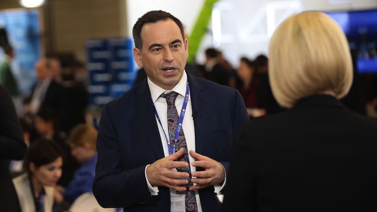 Roman Awdiejew sprzedał swoje aktywa