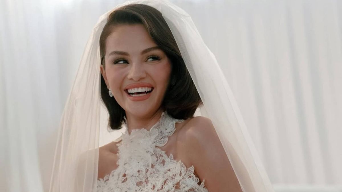 Selena Gomez miała aż trzy suknie ślubne