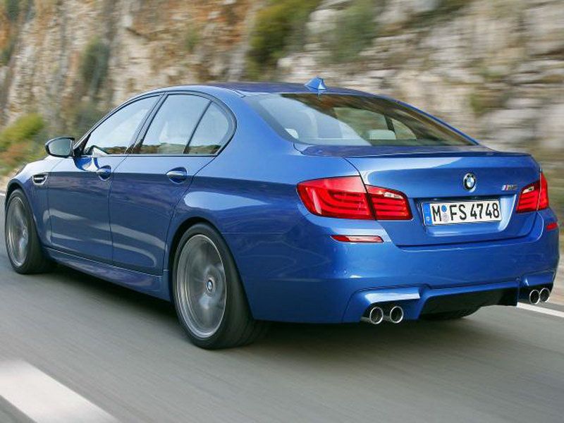 BMW M5 (F10)