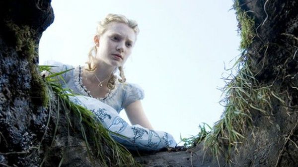 Po drugiej stronie wyobraźni - Alicja w Krainie Czarów 1