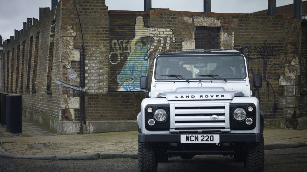 Land Rover Defender X-Tech