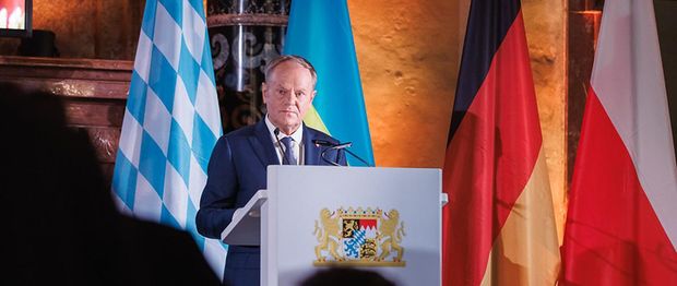 Monachium. "Potrzebujemy amunicji, a nie komplementów". Tusk oddał hołd Ukraińcom podczas MSC