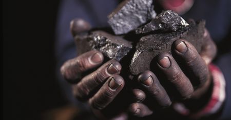 Ceny węgla 2023. Surowiec jest dostępny, ale spójrzcie, ile kosztuje