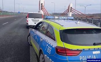 Jechał pod prąd na S5. Policjanci zainterweniowali w porę