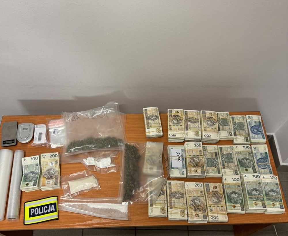 Miał narkotyki i 730 tys. złotych. Nie potrafił tego wyjaśnić