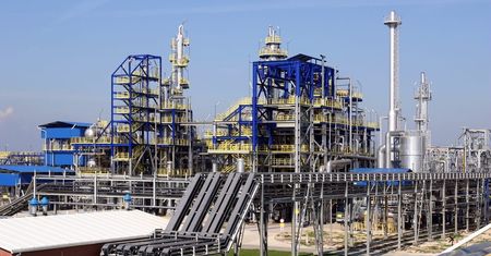 Grupa Azoty Puławy wstrzymuję produkcję melaminy. Wszystko przez Zielony Ład