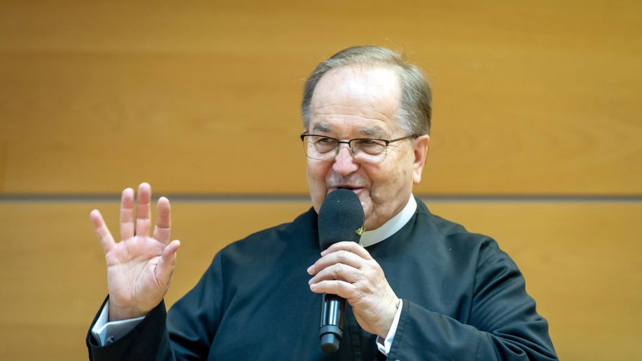 Rydzyk o protestach kobiet: orgie satanistyczne. Winny Szatan i obostrzenia