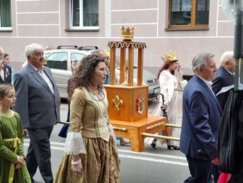 Procesja Jadwiżańska 2025. Procesja z relikwiami św. Jadwigi przeszła ulicami Radomska