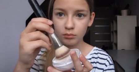 Mam 10 lat, a to mój codzienny makijaż do szkoły