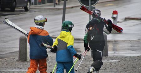 Na stoku tylko w maseczce. Tak ma wyglądać sezon narciarski