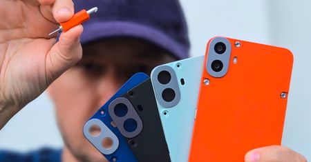 Najlepszy smartfon do 1000 zł? Niewiele brakowało. CMF Phone 1 - recenzja