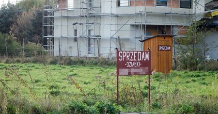 Duża zmiana dla właścicieli działek. Jest ruch rządu. "To nie rozwiązuje problemu"