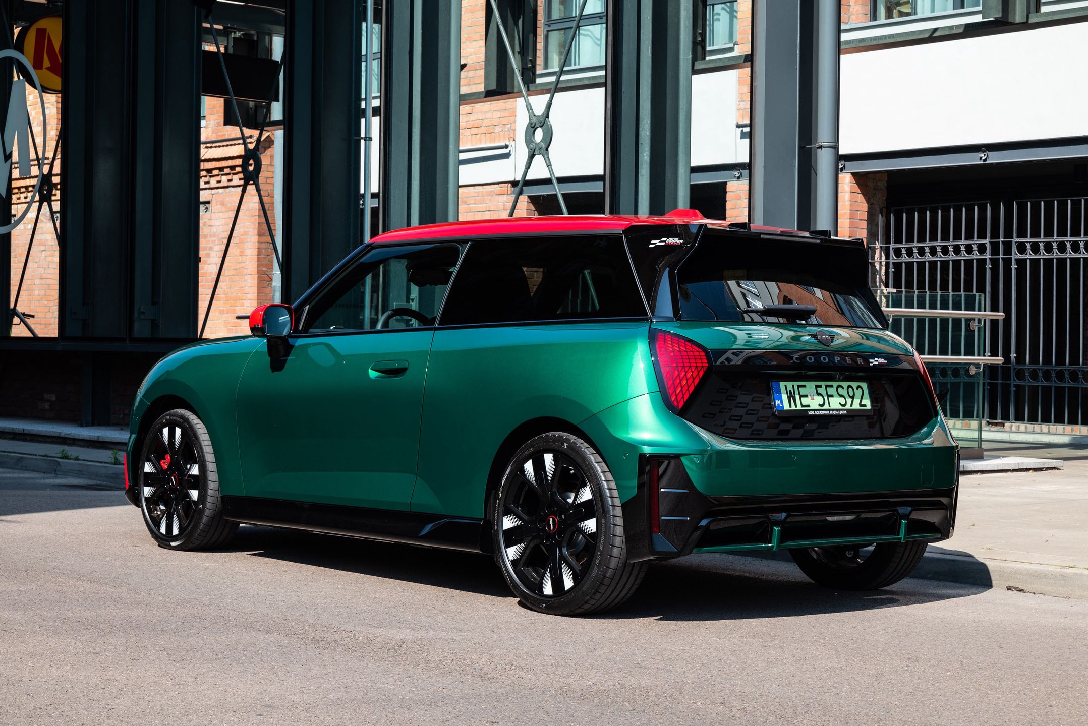 Mini John Cooper Works E