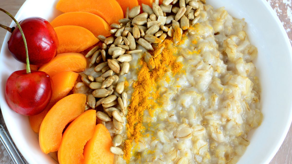 Owsianka z kurkumą poprawia koncentrację