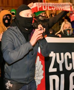 Marsz Niepodległości. Jacek Międlar wezwał do obrony kościołów przed "tęczową zarazą". Kilka osób zatrzymanych
