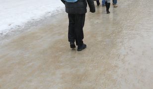 Lodowy armagedon. Gołoledź zamknęła szkoły, stanęły autobusy