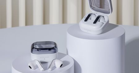 Metalowe słuchawki z nowym AI. Samsung Galaxy Buds4 i Buds4 Pro oficjalnie
