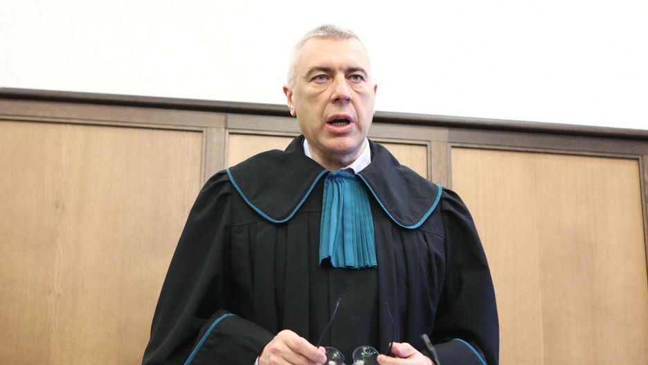 W grudniu ujawniono, że Roman Giertych był inwigilowany przy pomocy systemu Pegasus