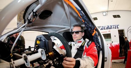 Jacques Villeneuve: „Zatrudnienie Verstappena to najgorsza rzecz w F1”