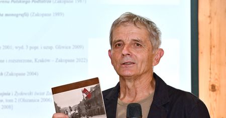 Setny "Wieczór w Czerwonym Dworze" poświęcony Henrykowi Jostowi