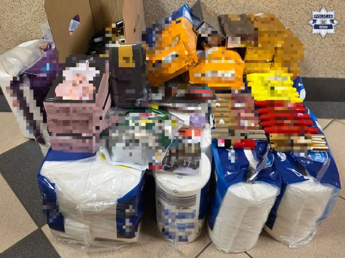 Bytom: Brutalna kradzież w sklepie. 34-latek staranował ochroniarza wózkiem i próbował uciec z łupem