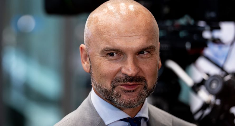 Bloomberg: fundusz Advent prowadzi rozmowy z Brzoską. Banki gotowe do udzielenia finansowania