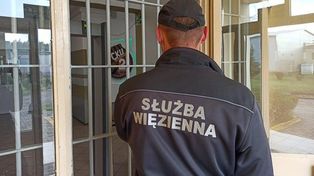 Sieradz: Okręgowe Święto Służby Więziennej. Awanse dla funkcjonariuszy