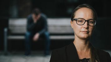 Kryzys dotyka tysięcy Polaków. "Może być uśmiechnięty, a w środku umierać"