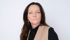 Dziennikarka "Gazety Wyborczej" w Polskim Radiu. Prowadzi nowe wydanie "Gościa Jedynki"