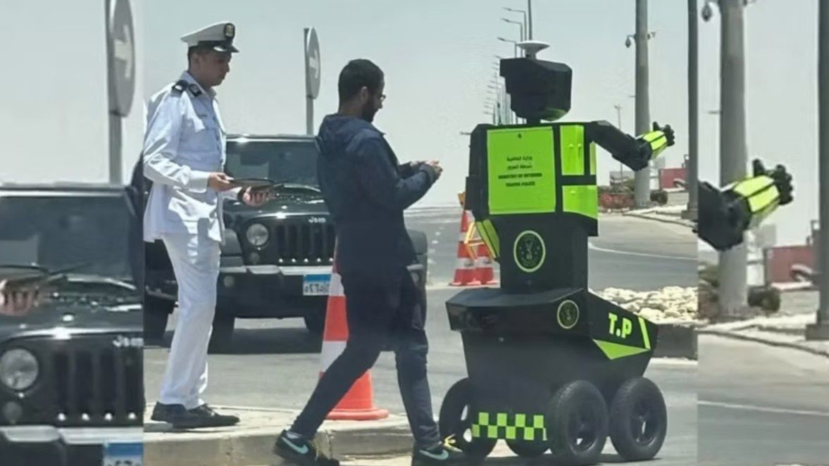 Mechaniczny policjant pojawił się na ulicach Kairu
